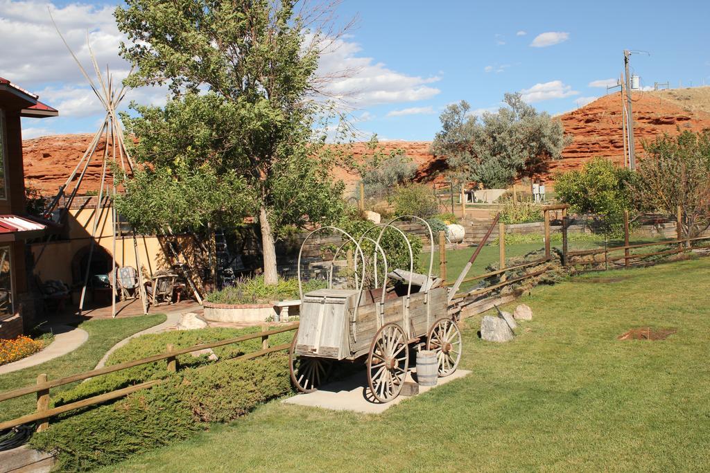 K3 Guest Ranch Hotel Cody Exterior photo
