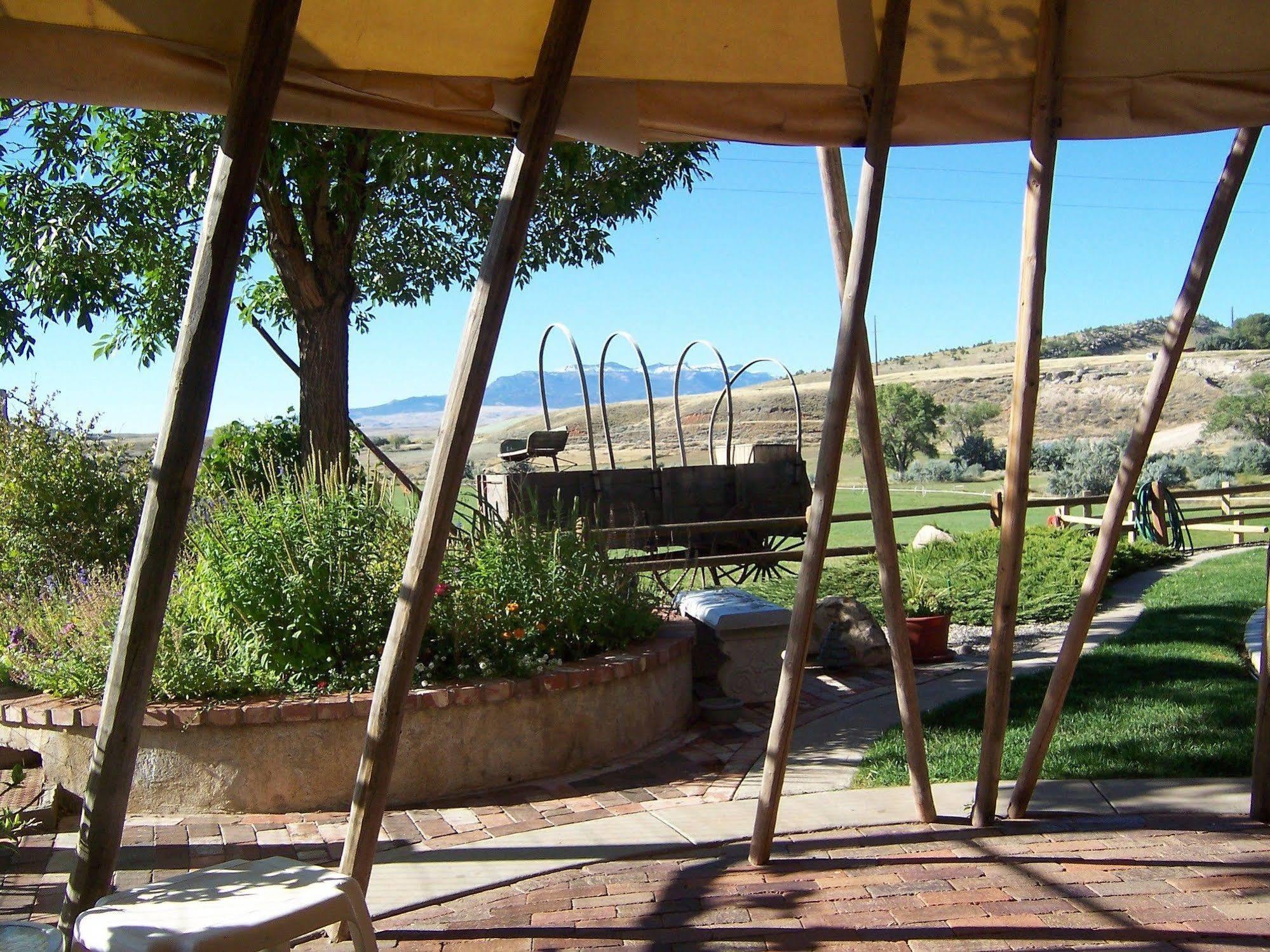 K3 Guest Ranch Hotel Cody Exterior photo